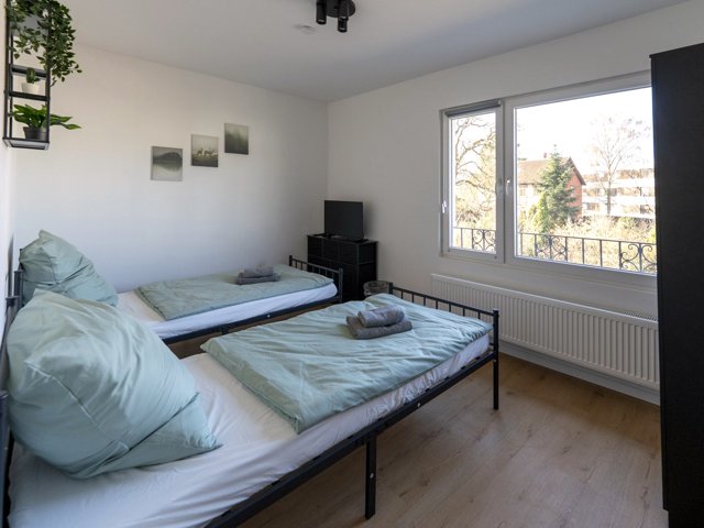 Doppelzimmer mit zwei Einzelbetten